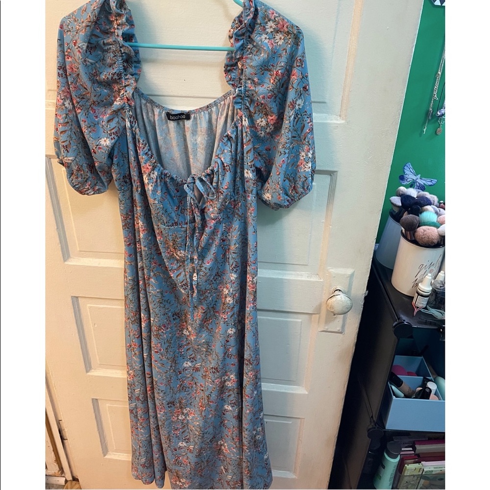 Boohoo dress